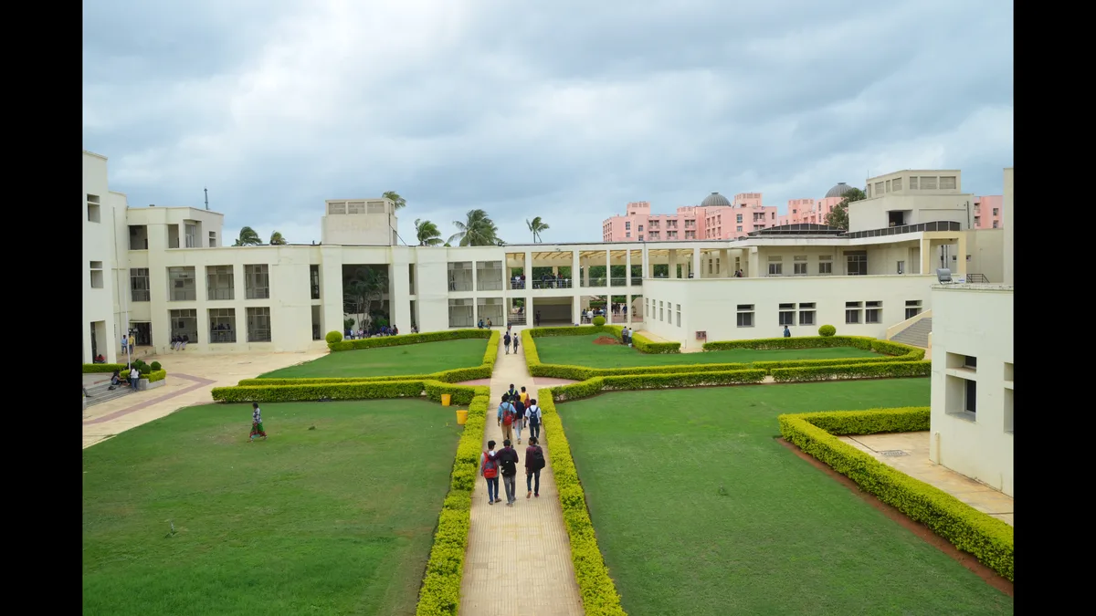 The courtyard at IBS Hyderabad.