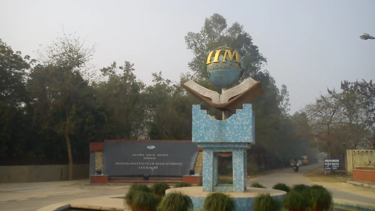 The entrance of IIM Lucknow's Prabandh Nagar campus. The institute's PGPWE 2027 first application round closes on October 15, 2026.
