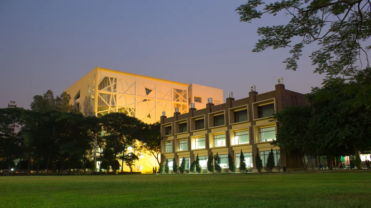 The new academic block and library at IMT Ghaziabad